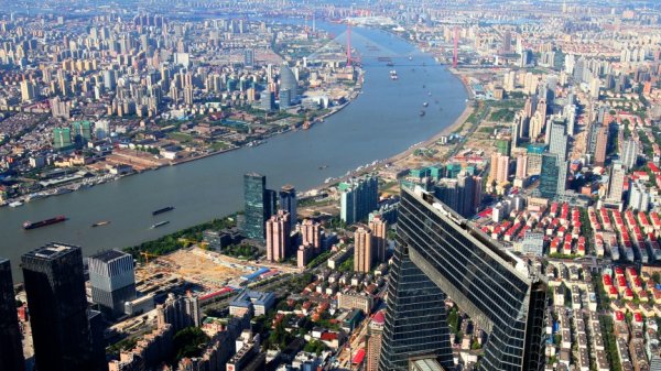 专业配资交流论坛网 上海市政府召开二季度工作会，紧密跟踪形势变化，实实在在解决困扰企业的问题